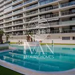 Casa Danai Ivan Luxury Homes 4ªplta Norte 1ªlinea Oropesa del Mar